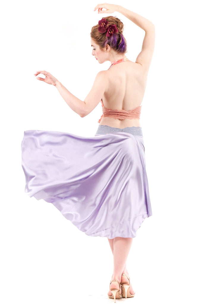 the signature skirt in luminous lilac