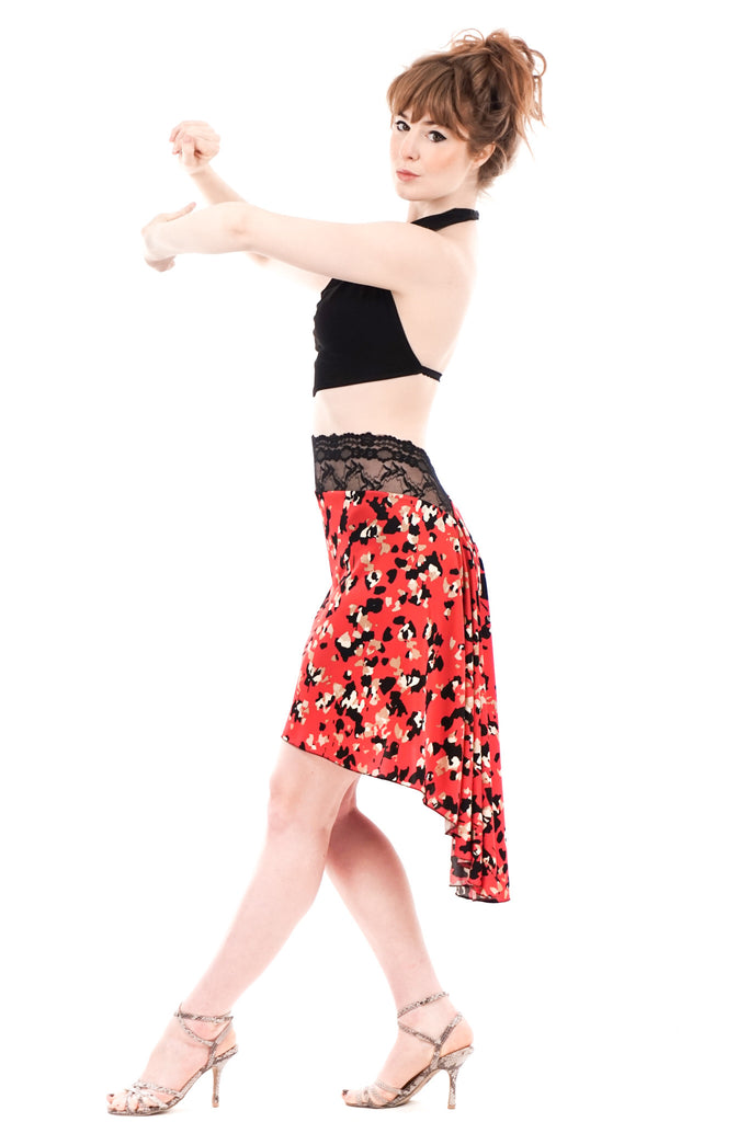 the signature skirt in origami knit
